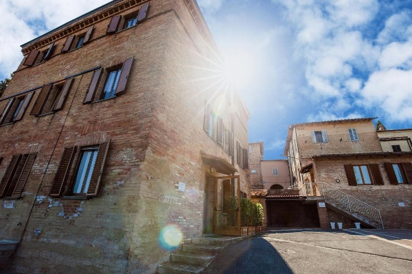 Hotel Porta Romana di Luce Hotels image 2